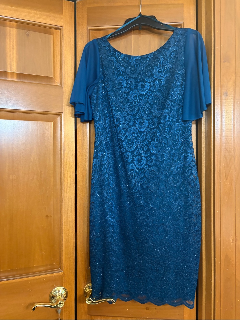 Jessica Howard Navy Blue Lace Midi Dress with Flutter Sleeves